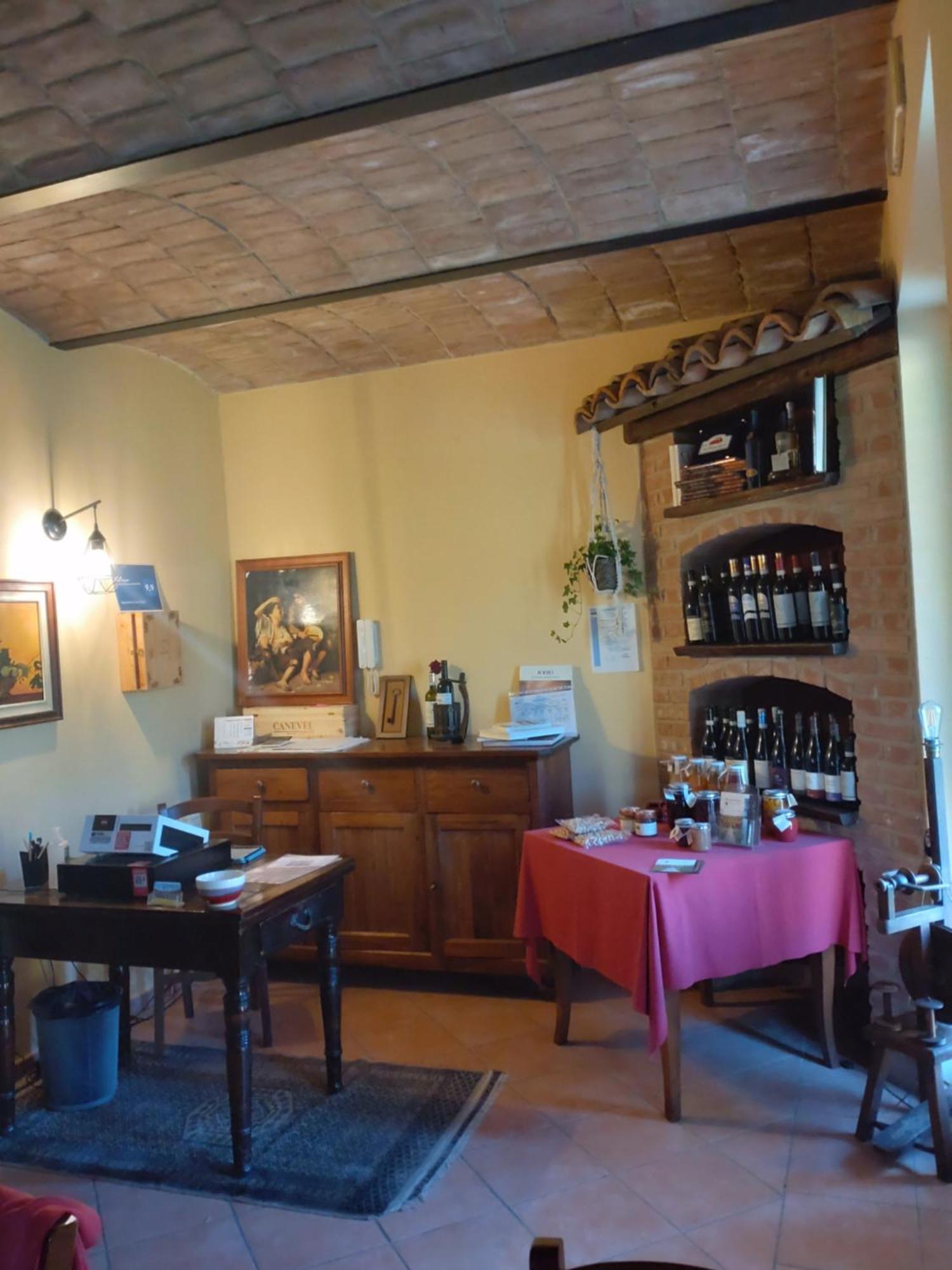 Agriturismo Cascina Varìe Castagnito Exterior foto