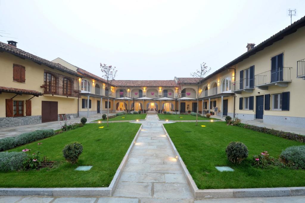 Agriturismo Cascina Varìe Castagnito Exterior foto