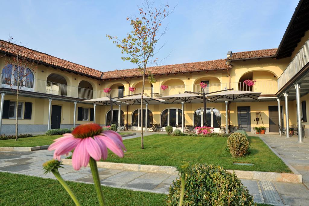 Agriturismo Cascina Varìe Castagnito Exterior foto