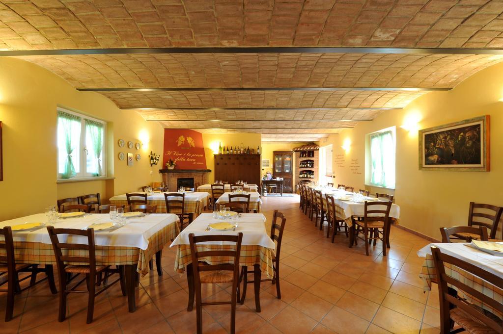 Agriturismo Cascina Varìe Castagnito Exterior foto