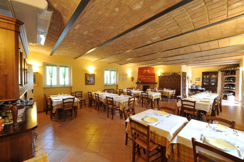 Agriturismo Cascina Varìe Castagnito Exterior foto